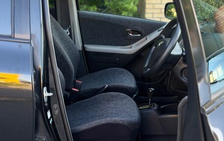 Toyota Vitz, 2009 год, 590 000 рублей, 23 фотография