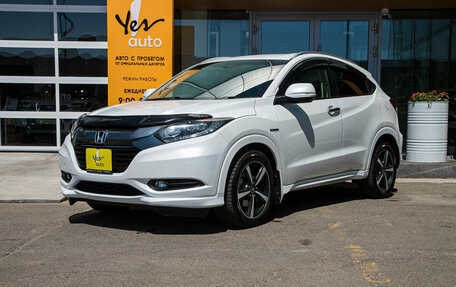 Honda Vezel, 2014 год, 1 278 000 рублей, 2 фотография