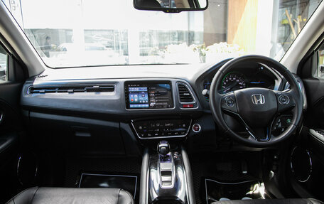 Honda Vezel, 2014 год, 1 278 000 рублей, 16 фотография