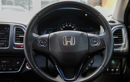 Honda Vezel, 2014 год, 1 278 000 рублей, 18 фотография