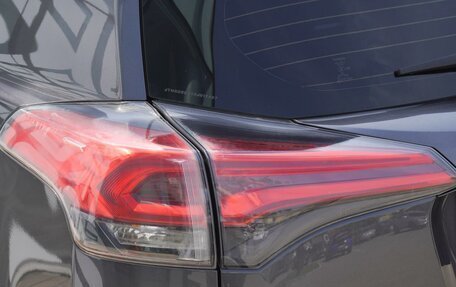Toyota RAV4, 2015 год, 2 265 000 рублей, 8 фотография