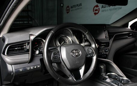 Toyota Camry, 2021 год, 3 050 000 рублей, 7 фотография