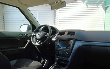 Skoda Yeti I рестайлинг, 2015 год, 1 279 000 рублей, 17 фотография