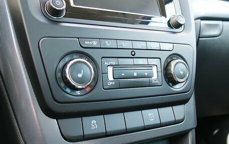 Skoda Yeti I рестайлинг, 2015 год, 1 279 000 рублей, 20 фотография