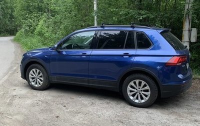 Volkswagen Tiguan II, 2020 год, 2 649 000 рублей, 1 фотография