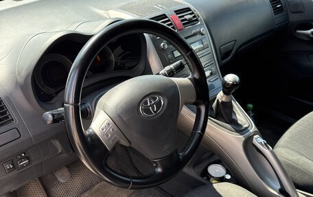 Toyota Auris II, 2008 год, 750 000 рублей, 10 фотография
