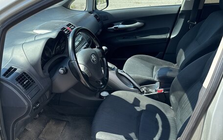 Toyota Auris II, 2008 год, 750 000 рублей, 9 фотография