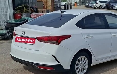 Hyundai Solaris II рестайлинг, 2021 год, 1 420 000 рублей, 6 фотография