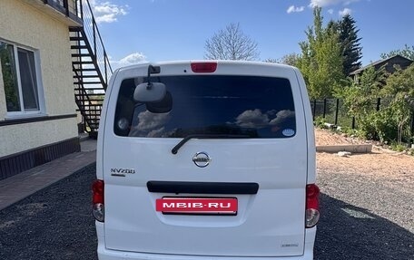 Nissan NV200, 2017 год, 1 900 000 рублей, 4 фотография