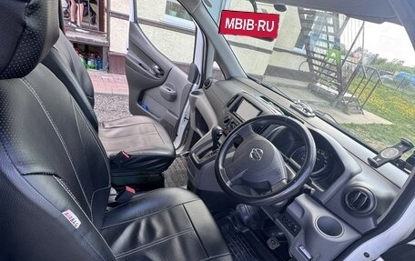 Nissan NV200, 2017 год, 1 900 000 рублей, 8 фотография