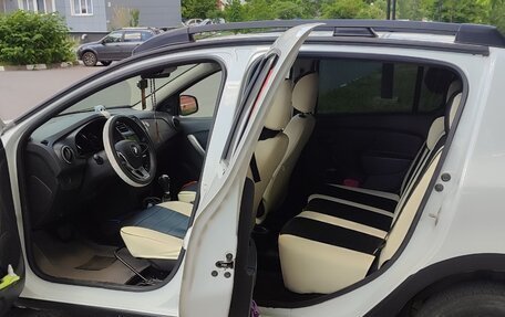 Renault Sandero II рестайлинг, 2018 год, 1 400 000 рублей, 3 фотография