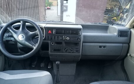 Volkswagen Transporter T4, 2000 год, 650 000 рублей, 8 фотография