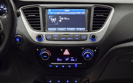 Hyundai Solaris II рестайлинг, 2018 год, 1 380 000 рублей, 14 фотография