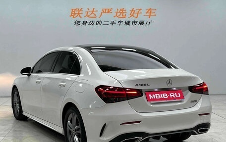 Mercedes-Benz A-Класс, 2022 год, 1 789 003 рублей, 3 фотография