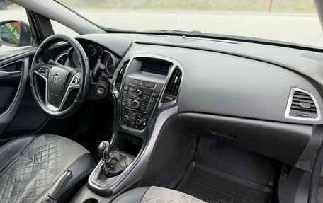 Opel Astra J, 2013 год, 650 000 рублей, 8 фотография