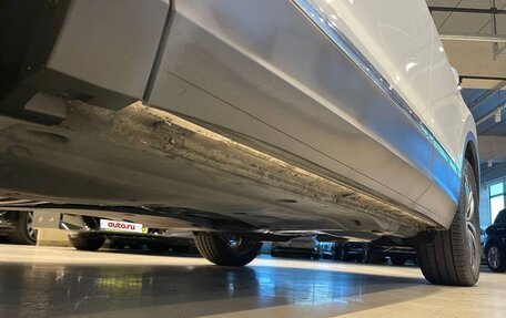Volkswagen Tiguan II, 2022 год, 4 000 000 рублей, 4 фотография