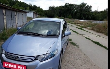 Honda Insight II рестайлинг, 2010 год, 900 000 рублей, 1 фотография