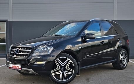 Mercedes-Benz M-Класс, 2011 год, 1 945 000 рублей, 1 фотография