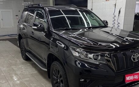 Toyota Land Cruiser Prado 150 рестайлинг 2, 2020 год, 6 150 000 рублей, 1 фотография