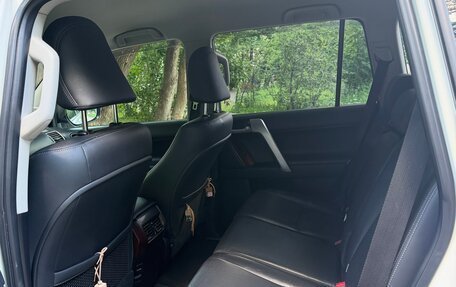 Toyota Land Cruiser Prado 150 рестайлинг 2, 2017 год, 4 330 000 рублей, 7 фотография