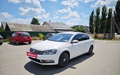 Volkswagen Passat B7, 2011 год, 1 550 000 рублей, 2 фотография