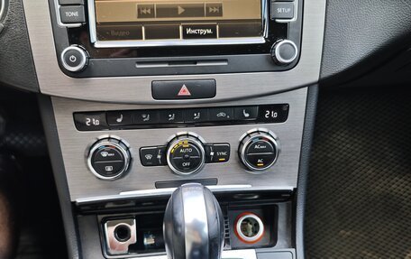 Volkswagen Passat B7, 2011 год, 1 550 000 рублей, 18 фотография