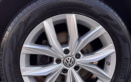 Volkswagen Tiguan II, 2020 год, 2 900 000 рублей, 3 фотография