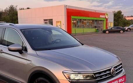 Volkswagen Tiguan II, 2020 год, 2 900 000 рублей, 6 фотография