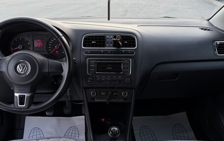 Volkswagen Polo VI (EU Market), 2013 год, 850 000 рублей, 13 фотография