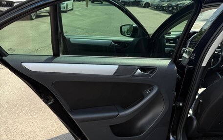 Volkswagen Jetta VI, 2013 год, 1 390 000 рублей, 2 фотография