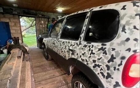 Chevrolet Niva I рестайлинг, 2003 год, 230 000 рублей, 4 фотография
