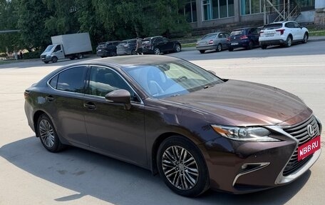 Lexus ES VII, 2016 год, 1 850 000 рублей, 2 фотография