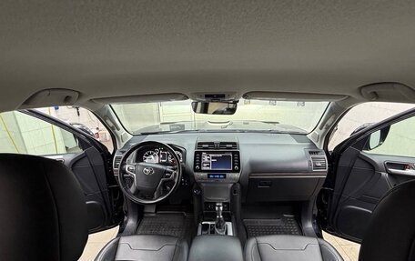 Toyota Land Cruiser Prado 150 рестайлинг 2, 2020 год, 6 150 000 рублей, 11 фотография