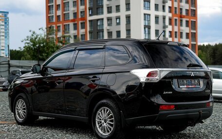 Mitsubishi Outlander III рестайлинг 3, 2012 год, 1 319 000 рублей, 6 фотография