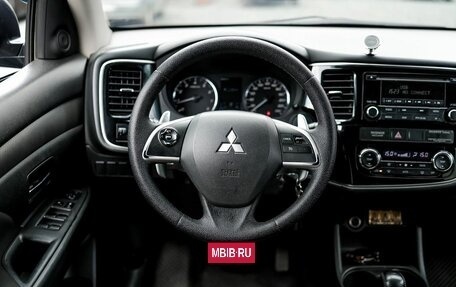 Mitsubishi Outlander III рестайлинг 3, 2012 год, 1 319 000 рублей, 11 фотография