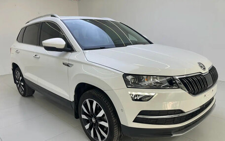 Skoda Karoq I, 2022 год, 1 698 003 рублей, 3 фотография