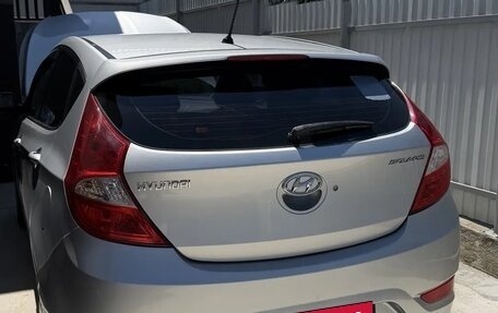 Hyundai Solaris II рестайлинг, 2012 год, 1 100 000 рублей, 3 фотография