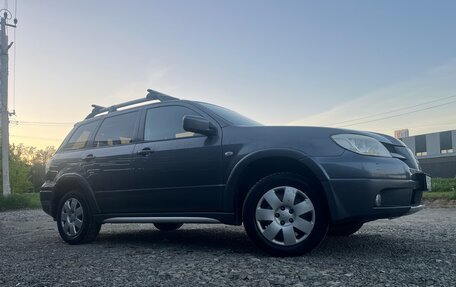 Mitsubishi Outlander III рестайлинг 3, 2007 год, 900 000 рублей, 6 фотография