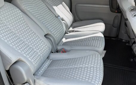KIA Carnival III, 2009 год, 1 200 000 рублей, 10 фотография