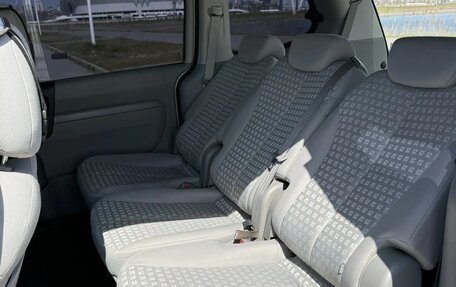 KIA Carnival III, 2009 год, 1 200 000 рублей, 17 фотография