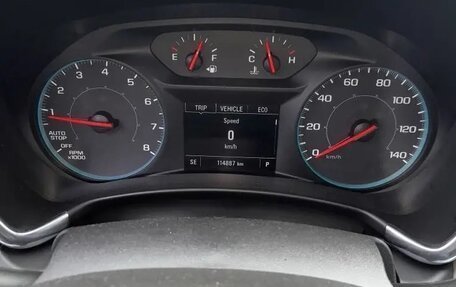 Chevrolet Equinox III, 2018 год, 2 000 000 рублей, 12 фотография