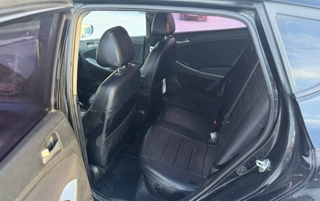Hyundai Solaris II рестайлинг, 2015 год, 590 000 рублей, 8 фотография