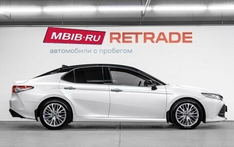 Toyota Camry, 2019 год, 2 849 000 рублей, 5 фотография