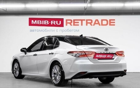 Toyota Camry, 2019 год, 2 849 000 рублей, 8 фотография