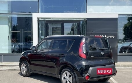 KIA Soul II рестайлинг, 2014 год, 1 152 000 рублей, 7 фотография