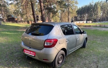 Renault Sandero II рестайлинг, 2014 год, 450 000 рублей, 4 фотография