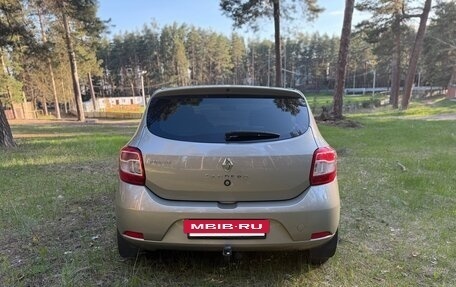 Renault Sandero II рестайлинг, 2014 год, 450 000 рублей, 5 фотография