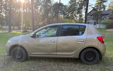 Renault Sandero II рестайлинг, 2014 год, 450 000 рублей, 7 фотография