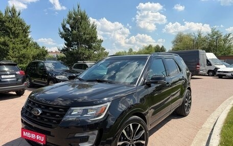 Ford Explorer VI, 2018 год, 4 500 000 рублей, 8 фотография