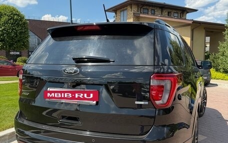 Ford Explorer VI, 2018 год, 4 500 000 рублей, 5 фотография